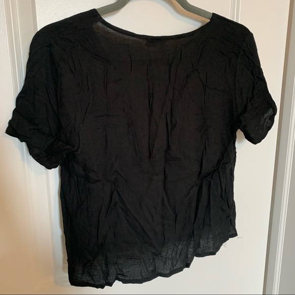 Lace-up Blouse - Picture 3 of 5